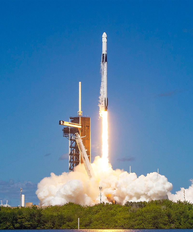 SpaceX Rocket Lift-off adapted from image at nasa.gov